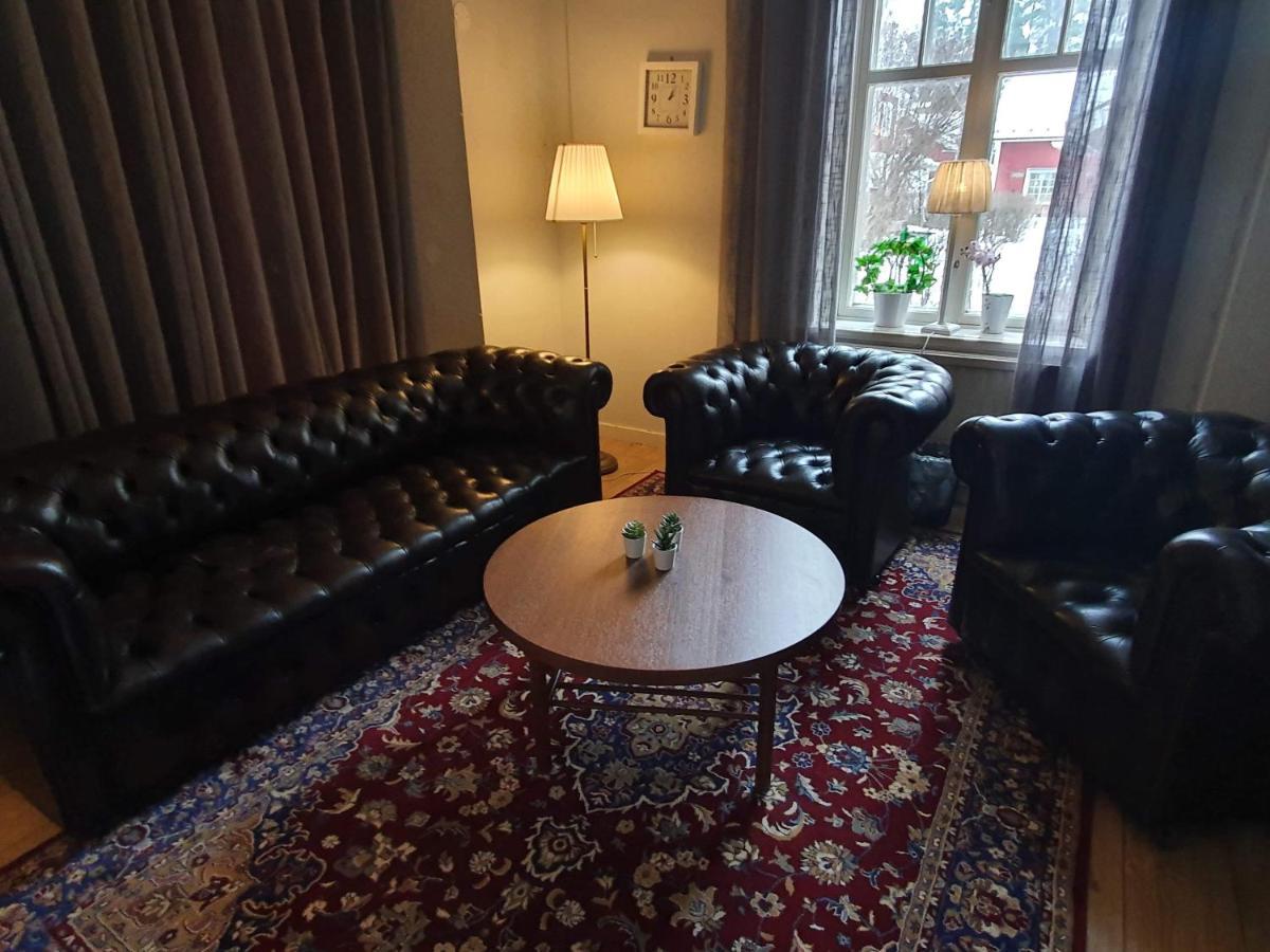Gustafs Logi Hostel Ngoại thất bức ảnh